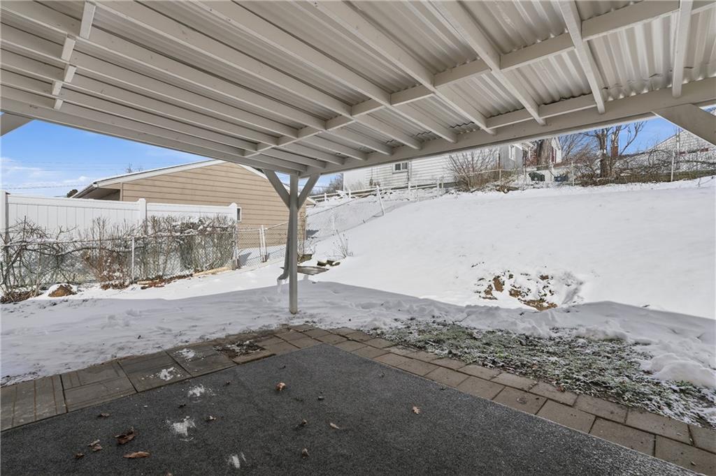 805 Colonial Avenue Monaca, PA 15061 - Photo 28 of 30 a view of a backyard of a house