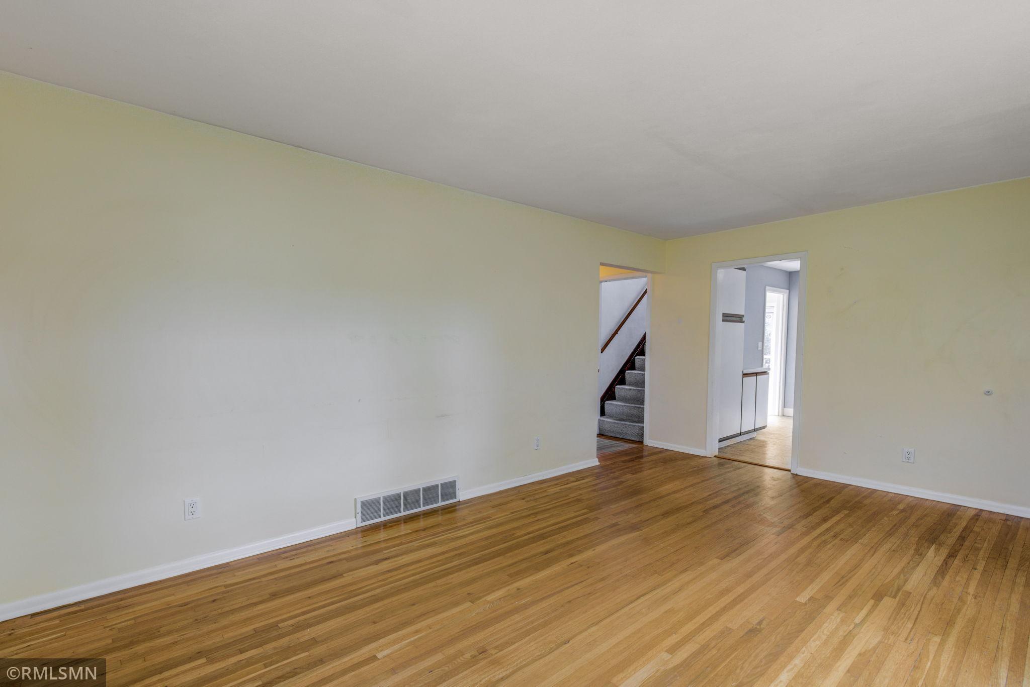 1843 18 1/2 Street Northwest Rochester, MN 55901 - Photo 7 of 27 Gallery Image 7