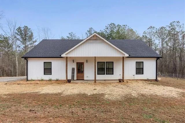 $465,000 | 1475 Ben Davis Road, Buchanan, GA 30113