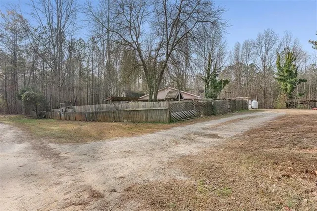 $465,000 | 1475 Ben Davis Road, Buchanan, GA 30113