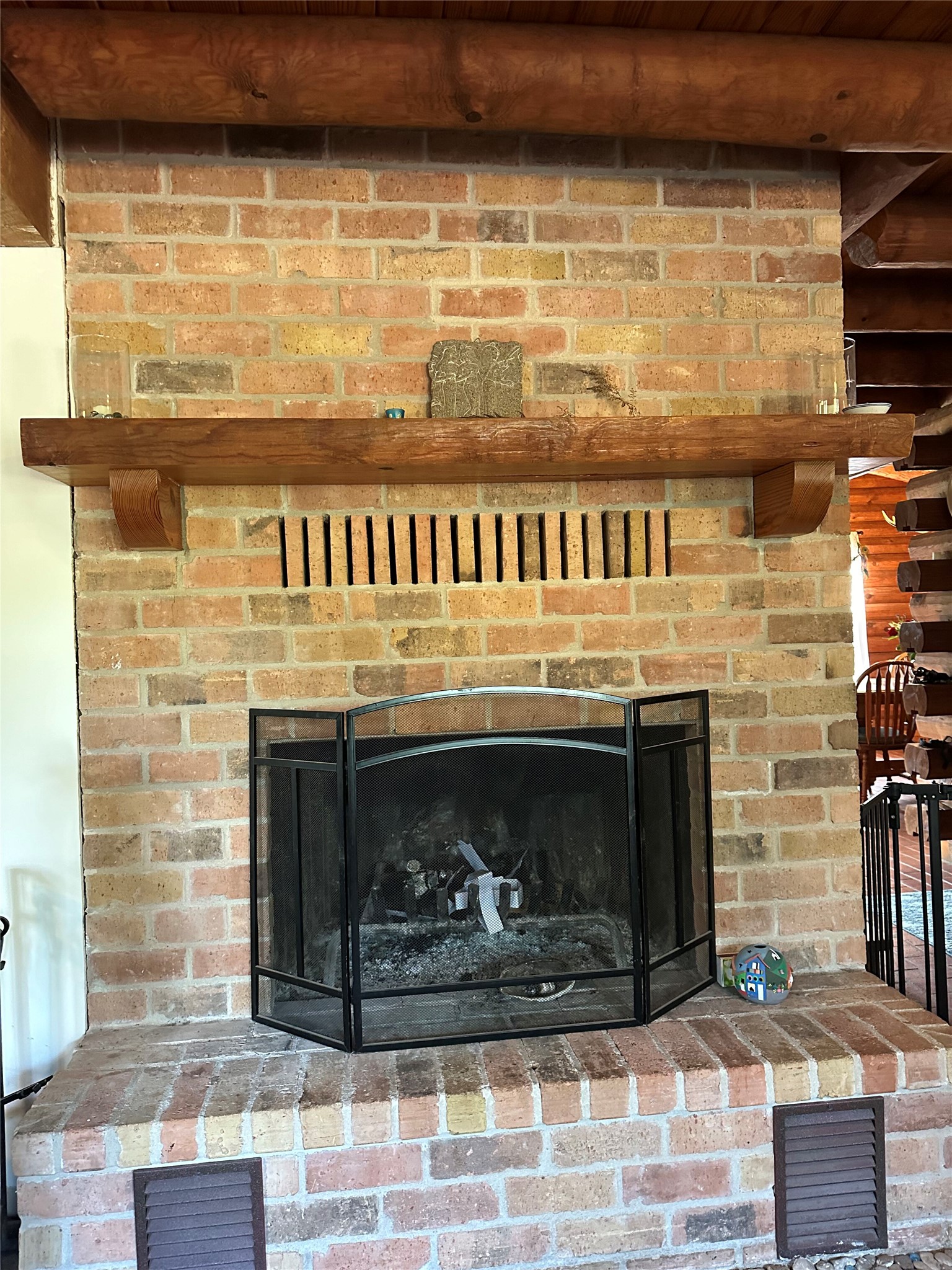 1053 East County Rd F Lexington, TX 78947 - Photo 7 of 38