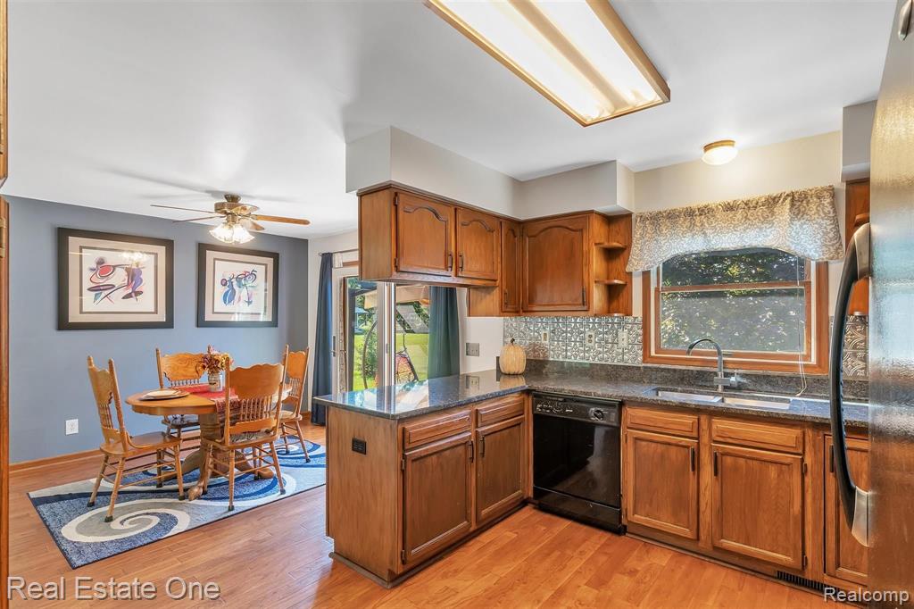 2022 Bone Road Holly, MI 48442 - Photo 13 of 44