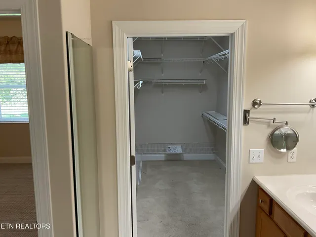 $475,000 | 1183 East Deer Creek Drive, Crossville, TN 38571