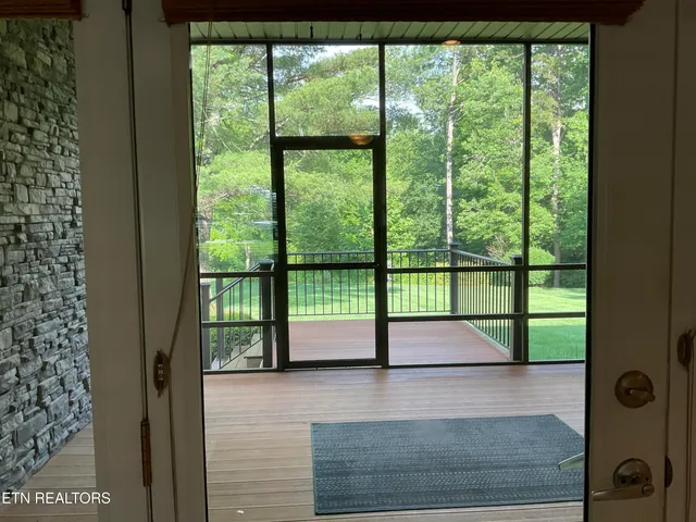 $475,000 | 1183 East Deer Creek Drive, Crossville, TN 38571