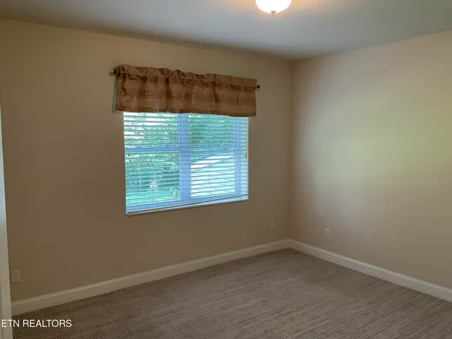 $475,000 | 1183 East Deer Creek Drive, Crossville, TN 38571