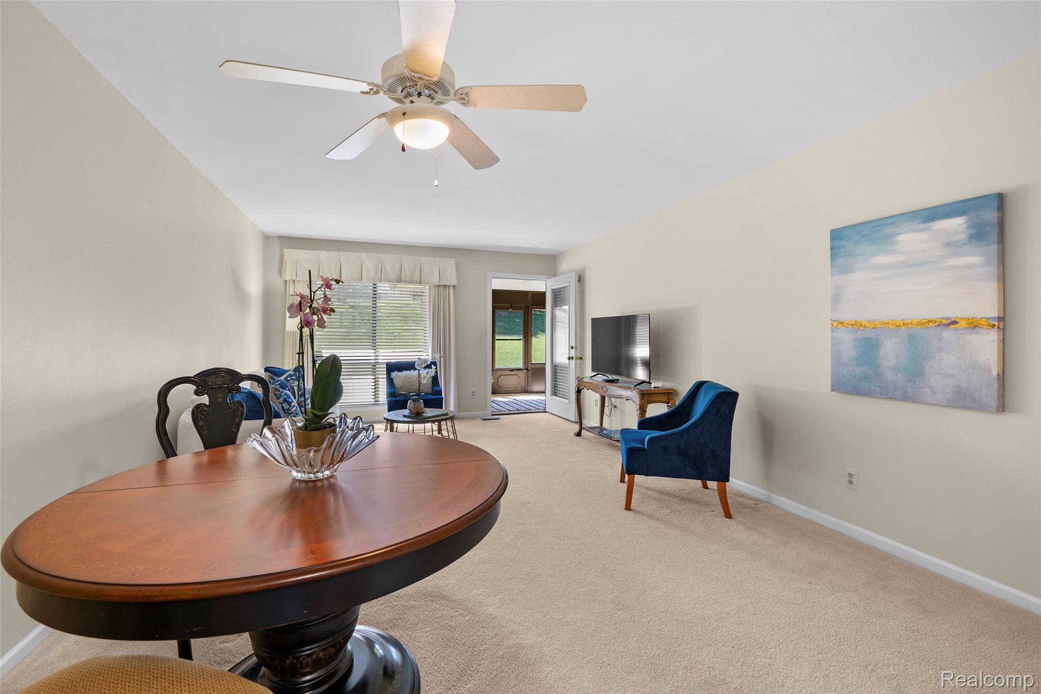 985 Wexford Way, Unit 34 Rochester, MI 48307 - Photo 11 of 31 985 Wexford Way_13.jpg