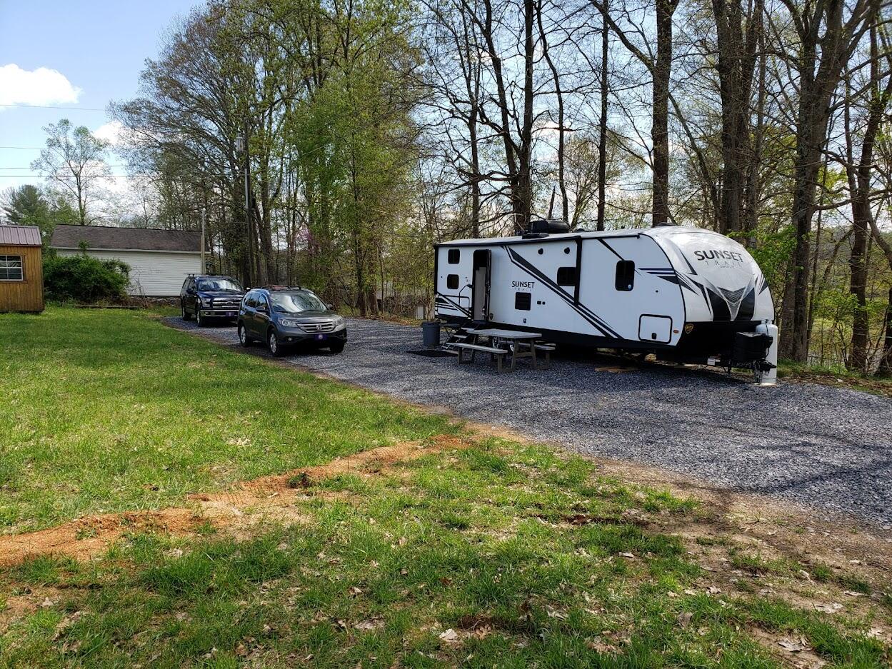 2808 Devault Bridge Road Piney Flats, TN 37686 - Photo 11 of 12 dv4