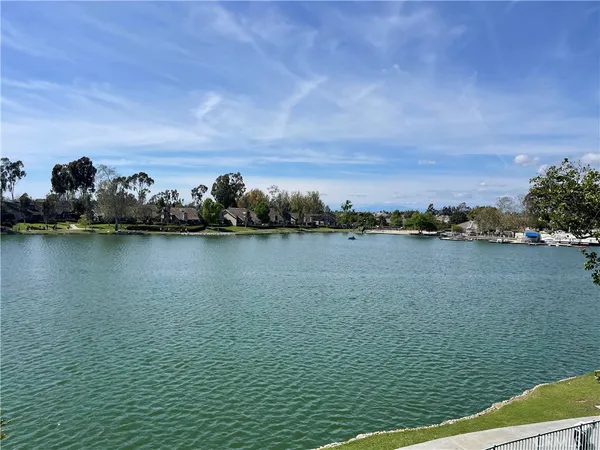 $3,250 | 8 Sage, Irvine, CA 92604