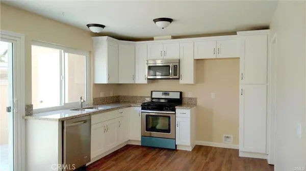 $3,250 | 8 Sage, Irvine, CA 92604