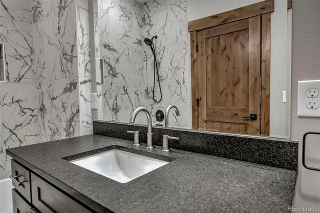 $925,000 | 48 Mt Elbert Road, Twin Lakes, CO 81251