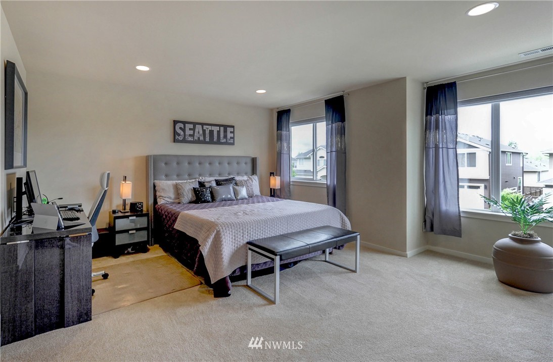 17129 42nd Drive Southeast Bothell, WA 98012 - Photo 12 of 25 Gallery Image 12