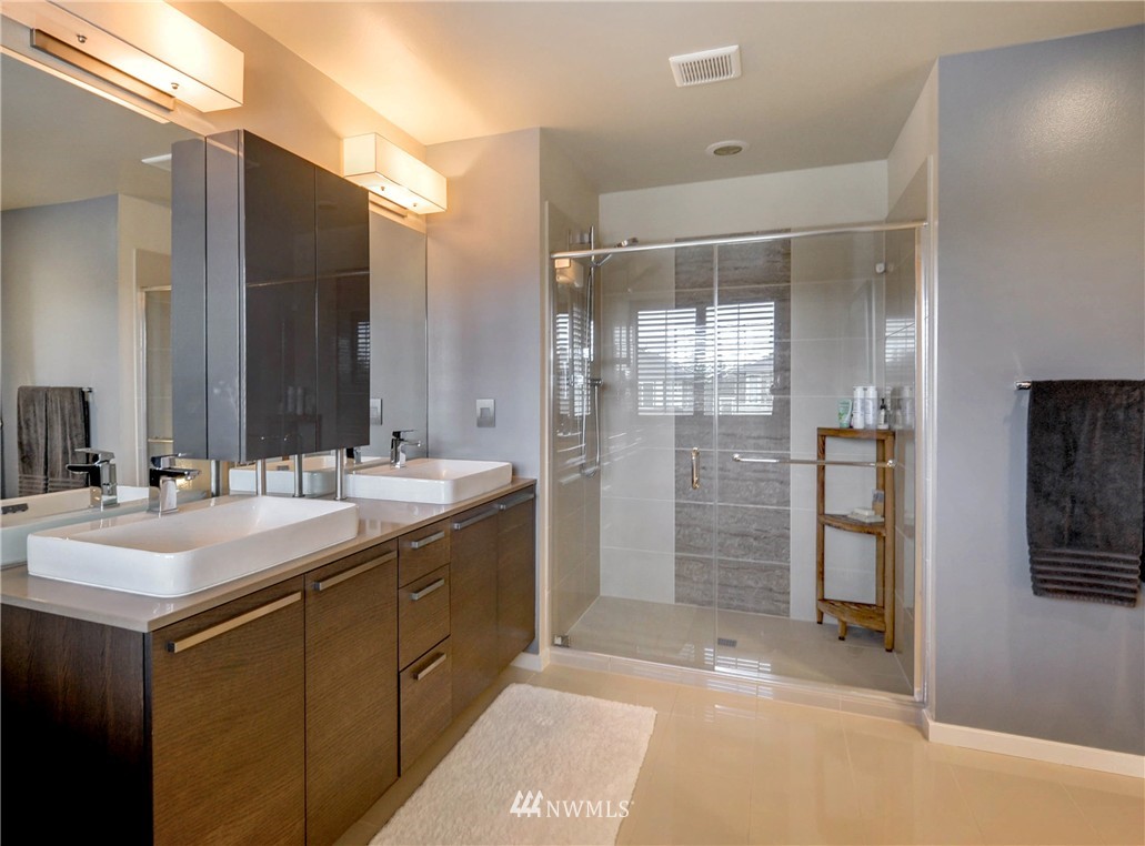 17129 42nd Drive Southeast Bothell, WA 98012 - Photo 15 of 25 Gallery Image 15