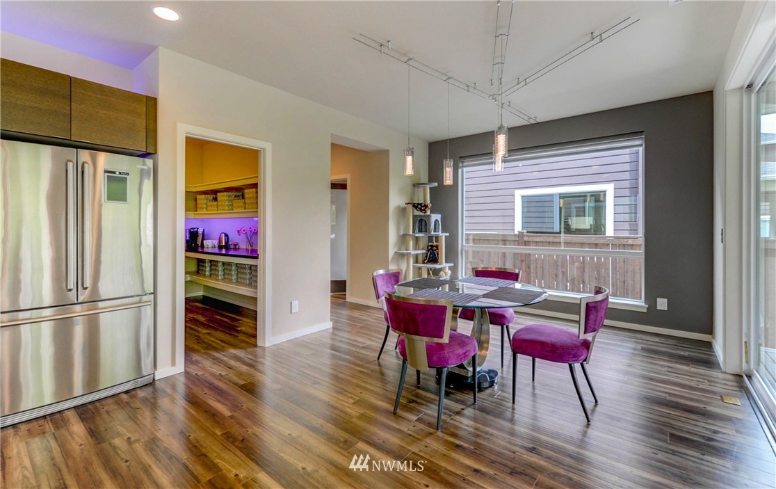 17129 42nd Drive Southeast Bothell, WA 98012 - Photo 9 of 25 Gallery Image 9