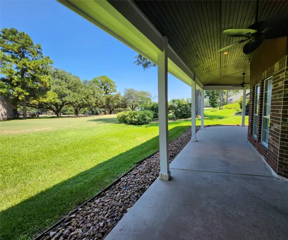 $519,900 | 104 April Wind Drive South, Conroe, TX 77356
