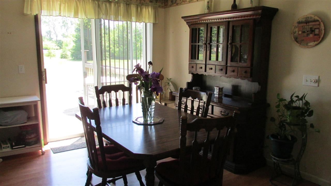 7071 Trinklein Road Saginaw, MI 48609 - Photo 7 of 13 31196711-6.JPG