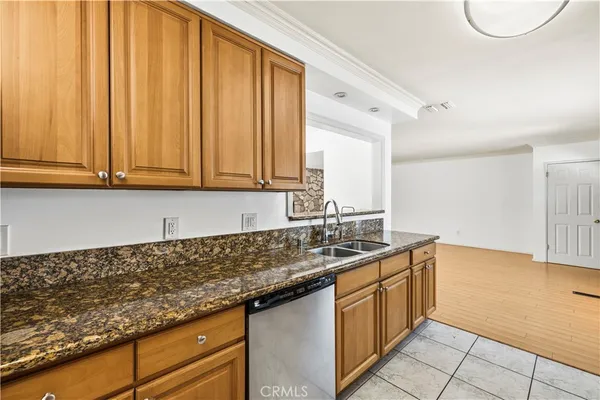 $1,370,000 | 9601 Creemore Place, Tujunga, CA 91042