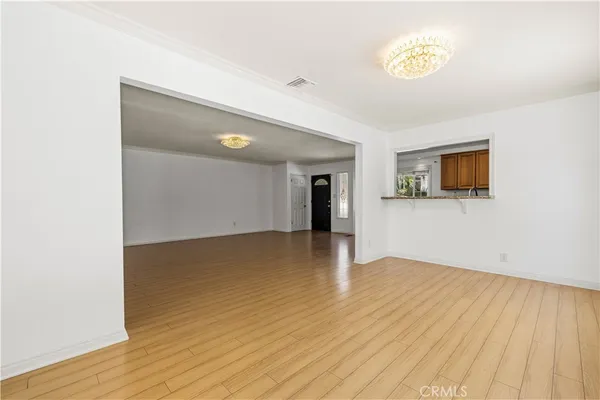 $1,370,000 | 9601 Creemore Place, Tujunga, CA 91042