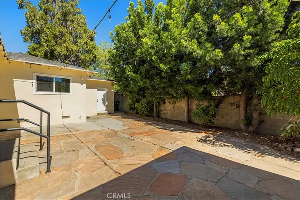 $1,370,000 | 9601 Creemore Place, Tujunga, CA 91042