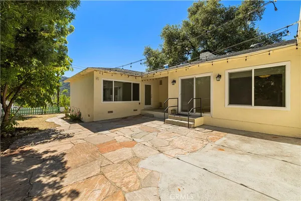 $1,370,000 | 9601 Creemore Place, Tujunga, CA 91042