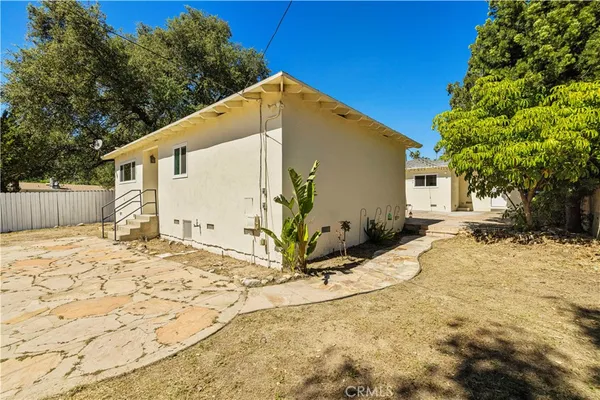 $1,370,000 | 9601 Creemore Place, Tujunga, CA 91042
