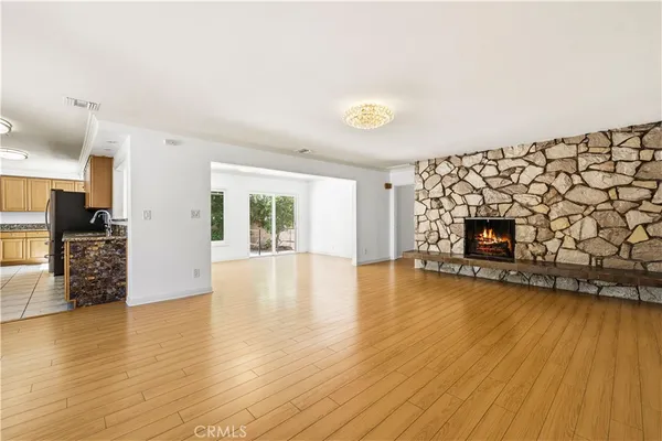 $1,370,000 | 9601 Creemore Place, Tujunga, CA 91042