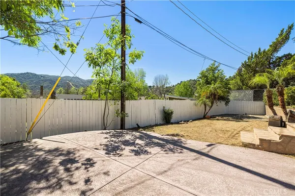 $1,370,000 | 9601 Creemore Place, Tujunga, CA 91042