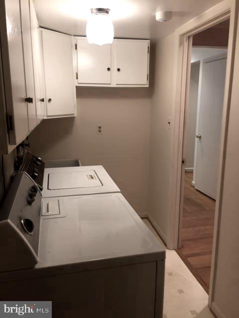 12625 Billington Road Silver Spring, MD 20904 - Photo 14 of 29 Main level Laundry Room/ mud rm