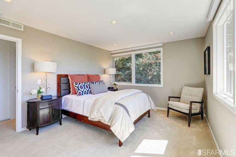 219 Ricardo Road Mill Valley, CA 94941 - Photo 17 of 31 Master suite.