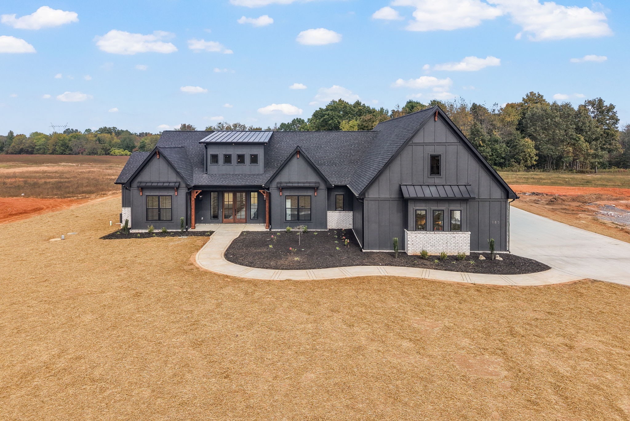 3712 Budds Creek Road Palmyra, TN 37142 - Photo 40 of 100 a front view of a house with a yard