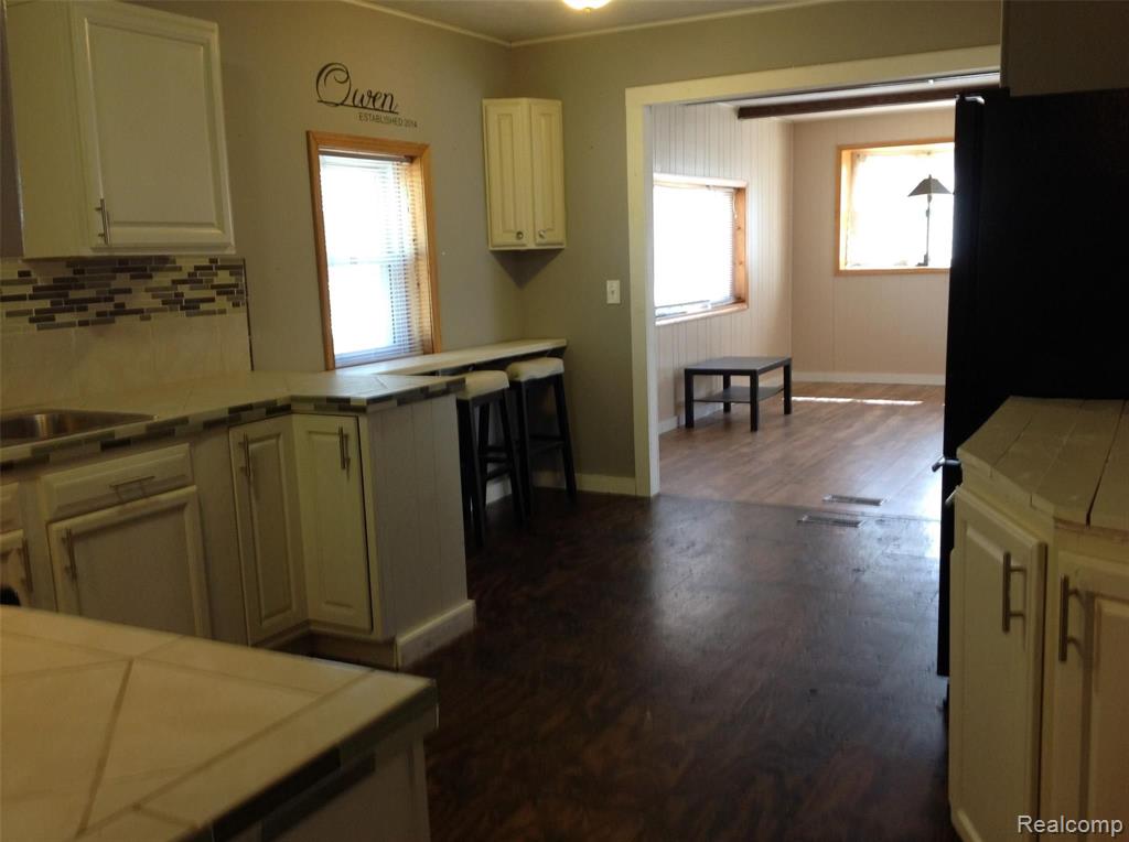 2693 Imlay City Road Lapeer, MI 48446 - Photo 11 of 29 Gallery Image 11