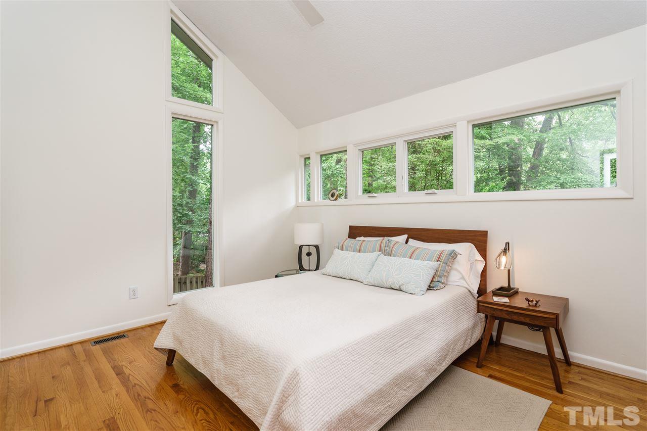 3606 Swann Street Raleigh, NC 27612 - Photo 17 of 25 Gallery Image 17
