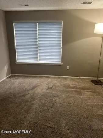 $3,000 | 9 Des Moines Court, Tinton Falls, NJ 07712