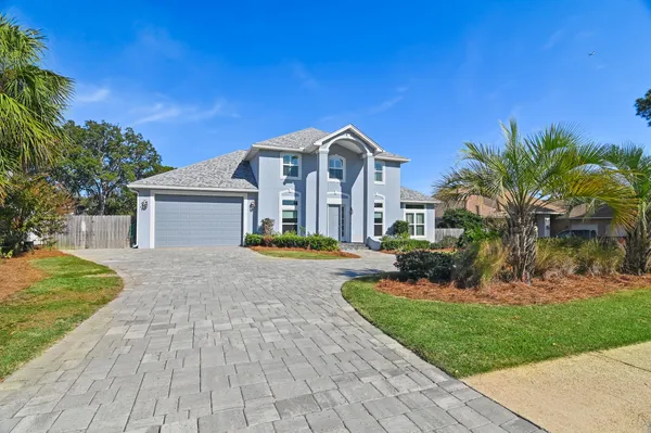 $1,470,000 | 138 Country Club Drive West, Destin, FL 32541