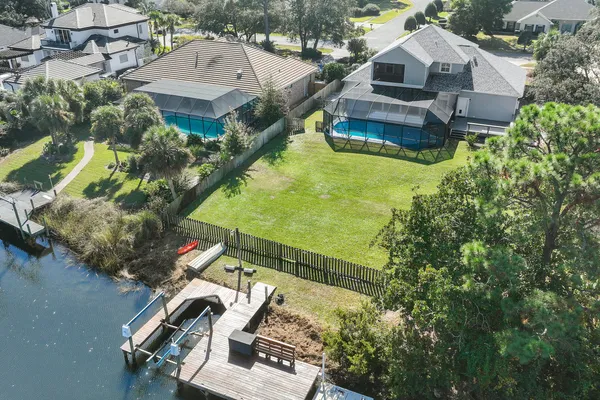 $1,470,000 | 138 Country Club Drive West, Destin, FL 32541