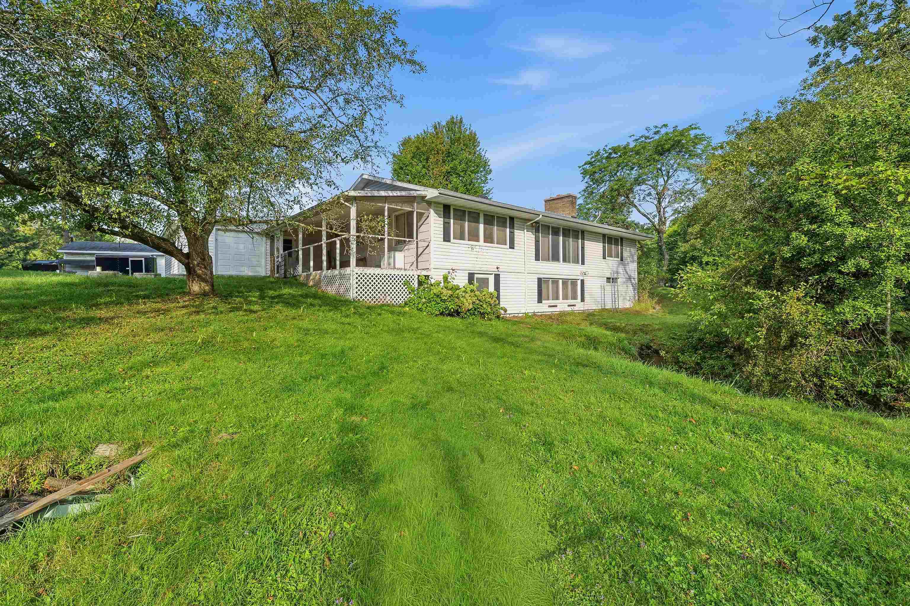 W8437 Cummings Road Wautoma, WI 54982 - Photo 28 of 34 Gallery Image 28