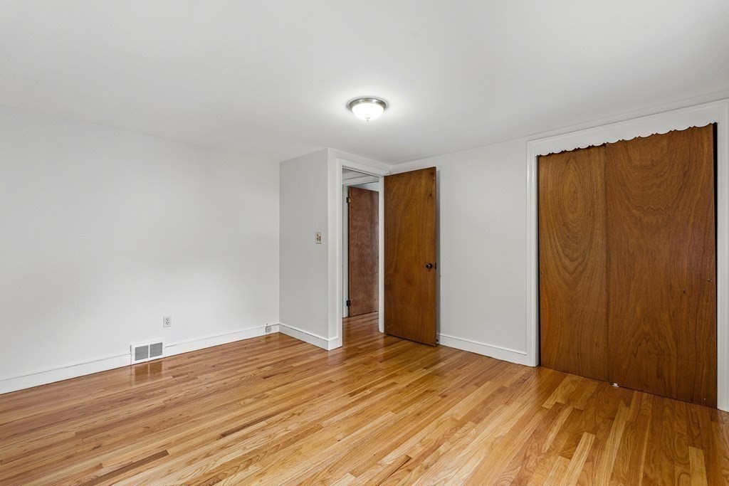 7 Standish Road Stoneham, MA 02180 - Photo 29 of 35 Gallery Image 29