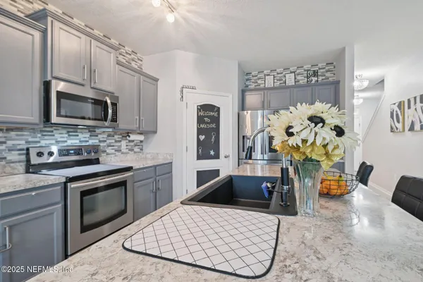 $400,000 | 6787 Sandle Drive, Jacksonville, FL 32219