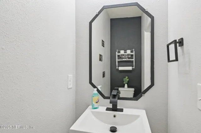 $430,000 | 6787 Sandle Drive, Jacksonville, FL 32219