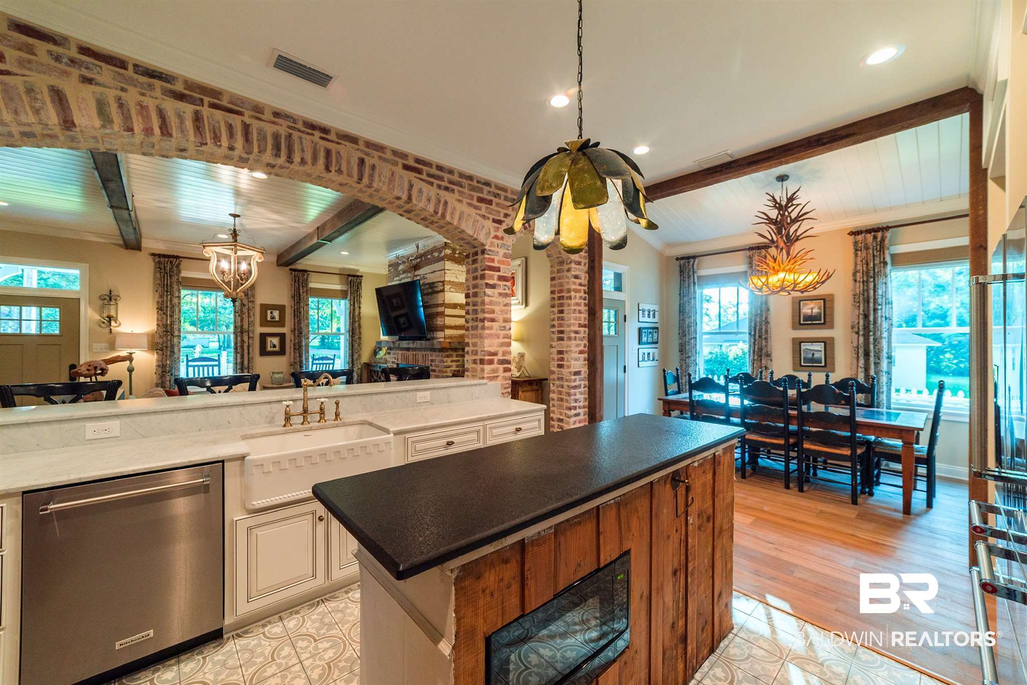 101 Orange Avenue Fairhope, AL 36532 - Photo 13 of 36 Kitchen