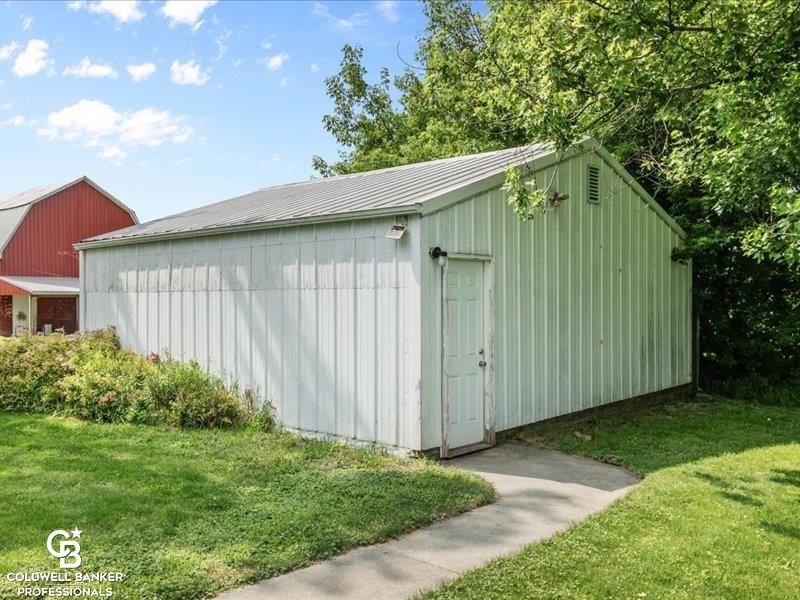 5420 McIntyre Road North Street, MI 48049 - Photo 40 of 46 50146143-1aebd6cc-bade-4273-bd3d-46b52a962f30.JPG