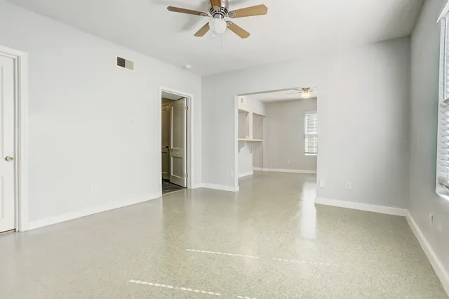 $985 | 3345 Reeves Street, Unit A, Houston, TX 77004