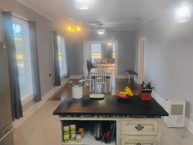 $143,200 | 510 Us Business Highway, Avery, TX 75554