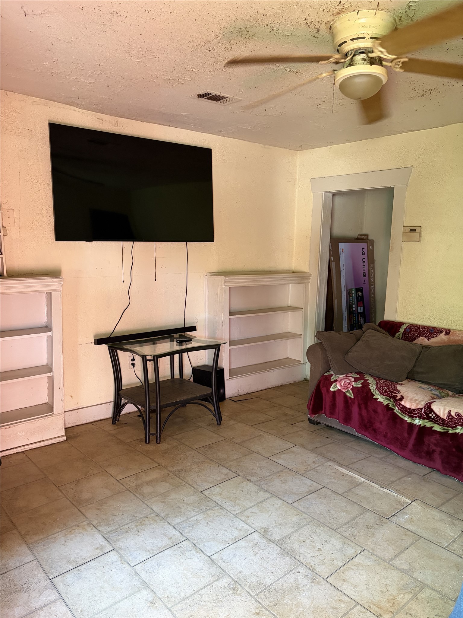 3605 Rebecca Street Houston, TX 77021 - Photo 3 of 9