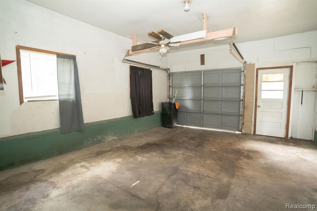 5122 West Bristol Road Flint, MI 48507 - Photo 26 of 31