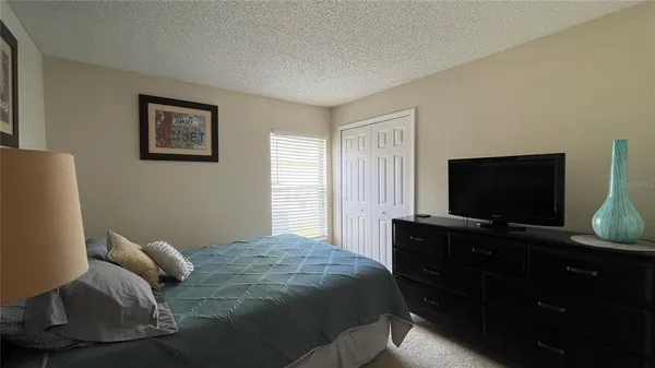 $2,050 | 1327 Casterton Circle, Davenport, FL 33897