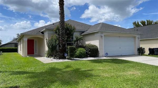 $2,050 | 1327 Casterton Circle, Davenport, FL 33897