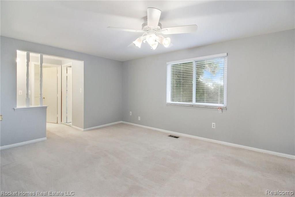 3645 Old Tree Court Rochester Hills, MI 48309 - Photo 23 of 48