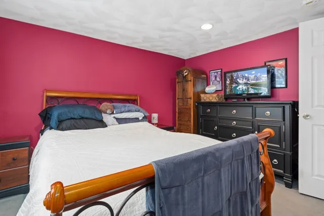 $555,000 | 66 Springdale Avenue, Saugus, MA 01906