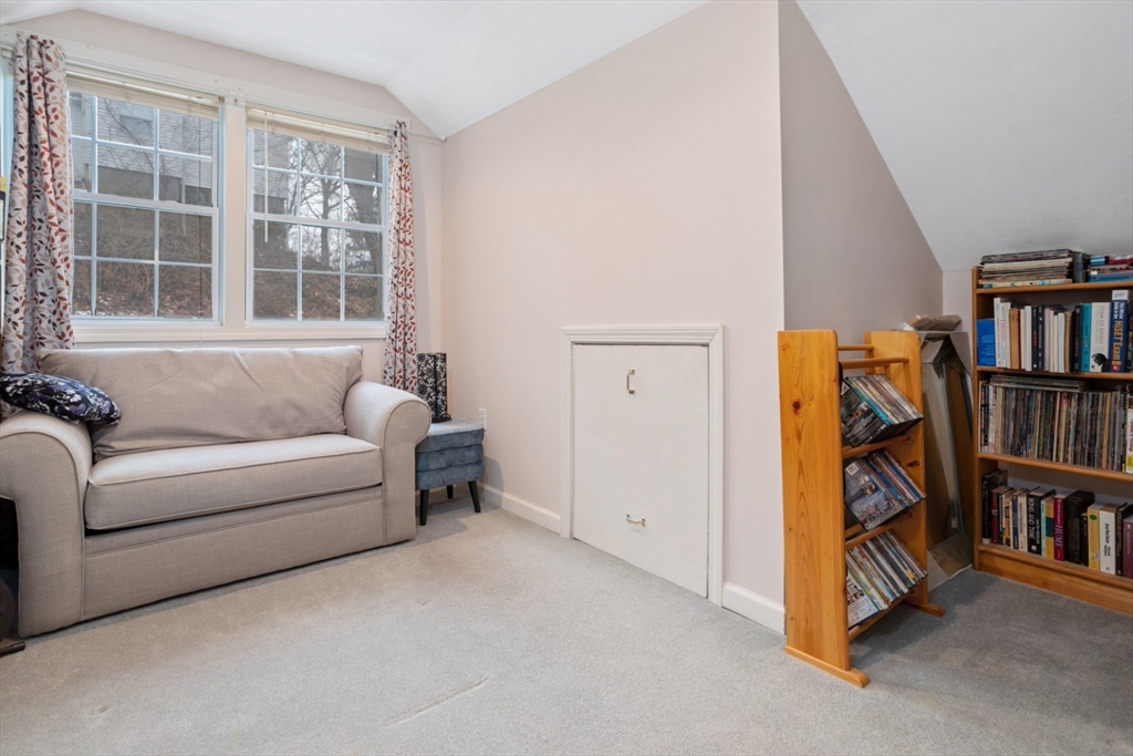 66 Springdale Avenue Saugus, MA 01906 - Photo 26 of 40