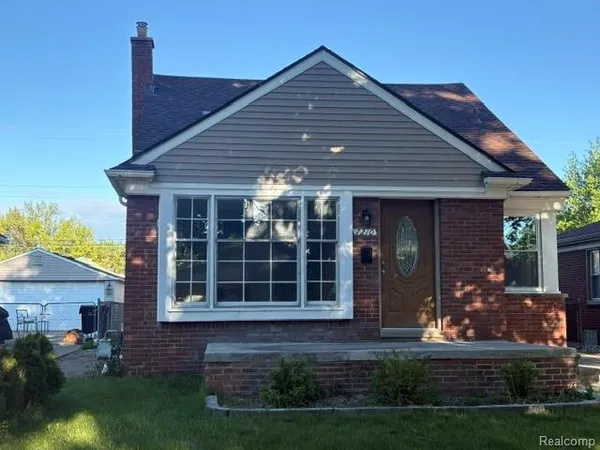 $283,900 | 7210 Buckingham Avenue, Allen Park, MI 48101